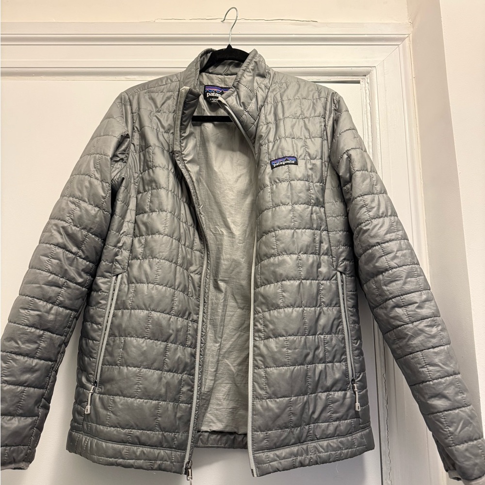 Patagonia Women's Gray Lightweight Puffer Jacket